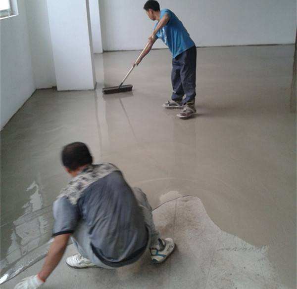 地坪涂裝質量和環(huán)氧自流平施工工藝的關系